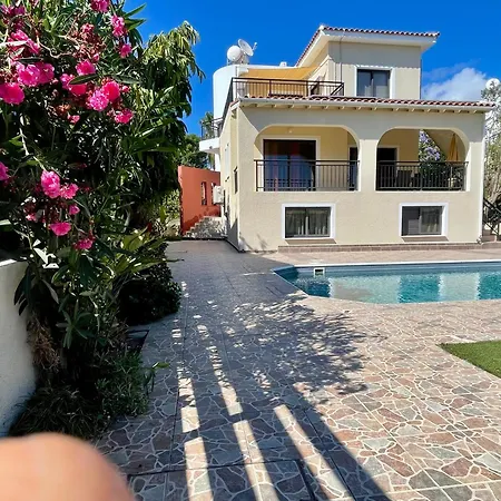 Marinea 2 Feriehus Paphos