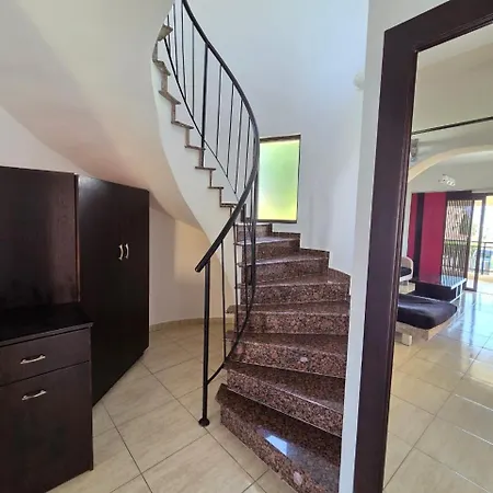 Marinea 2 * Πάφος