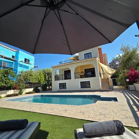 Marinea 2 Holiday home *