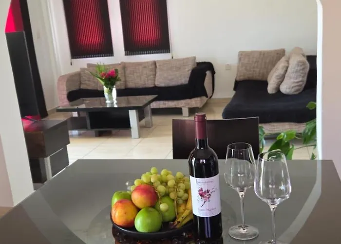 Casa de Férias Marinea 2 *